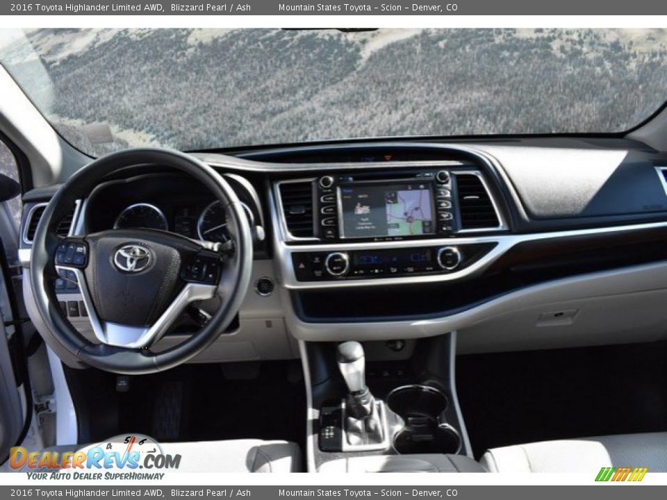 2016 Toyota Highlander Limited AWD Blizzard Pearl / Ash Photo #13
