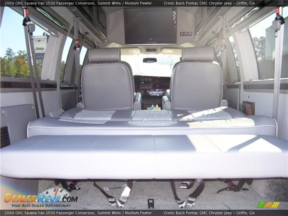 2009 GMC Savana Van 1500 Passenger Conversion Summit White / Medium Pewter Photo #6