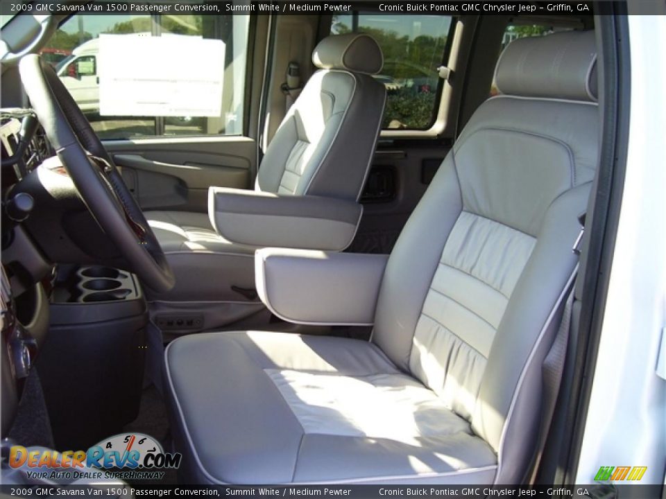 2009 GMC Savana Van 1500 Passenger Conversion Summit White / Medium Pewter Photo #12