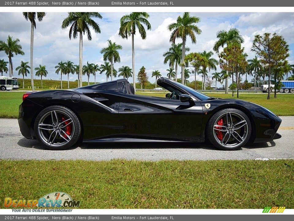 Nero (Black) 2017 Ferrari 488 Spider  Photo #2