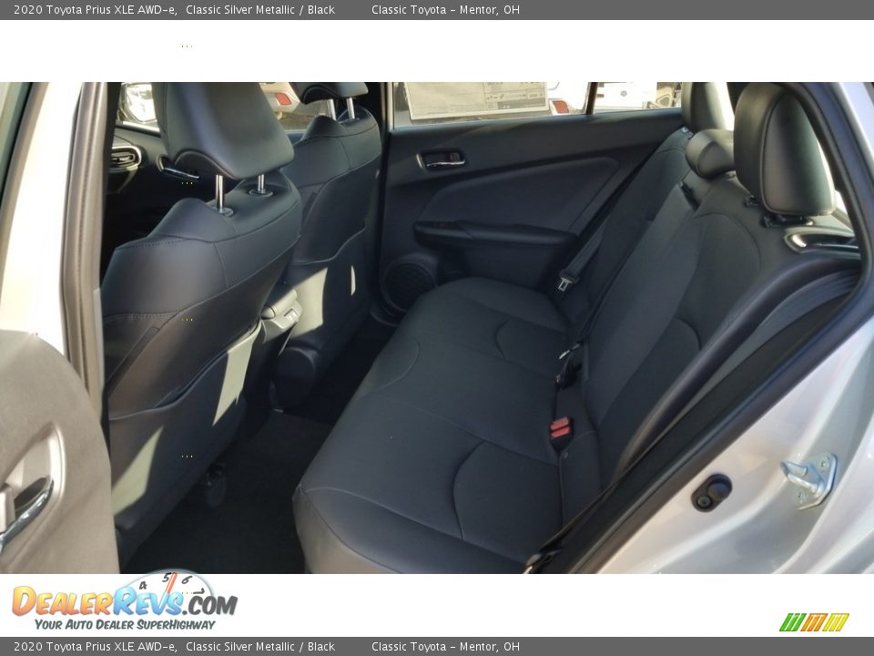 2020 Toyota Prius XLE AWD-e Classic Silver Metallic / Black Photo #3