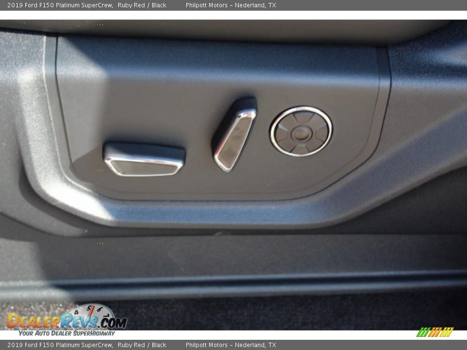 2019 Ford F150 Platinum SuperCrew Ruby Red / Black Photo #11