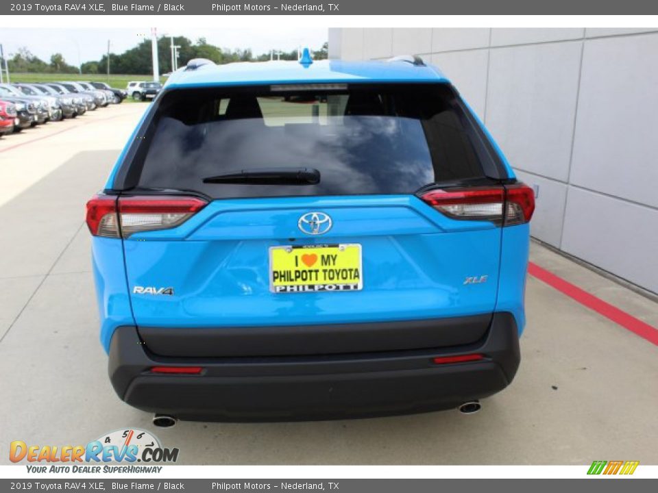 2019 Toyota RAV4 XLE Blue Flame / Black Photo #7