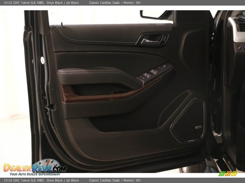 2019 GMC Yukon SLE 4WD Onyx Black / Jet Black Photo #4