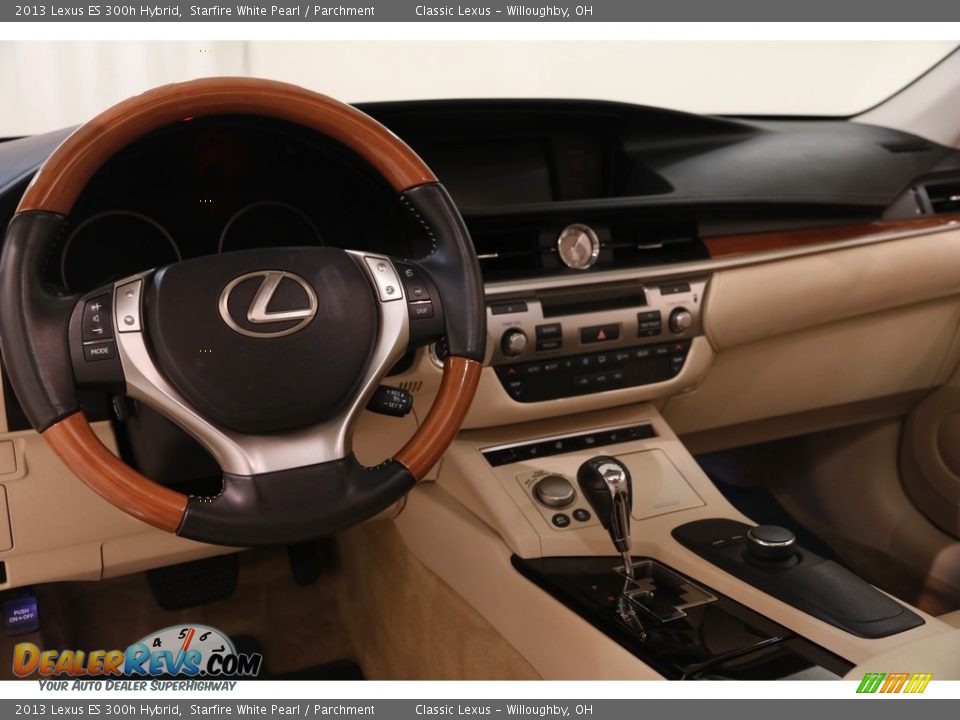 2013 Lexus ES 300h Hybrid Starfire White Pearl / Parchment Photo #6
