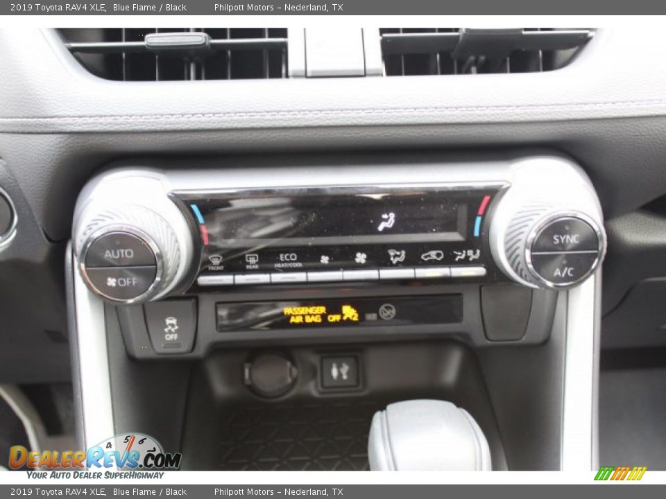 2019 Toyota RAV4 XLE Blue Flame / Black Photo #16