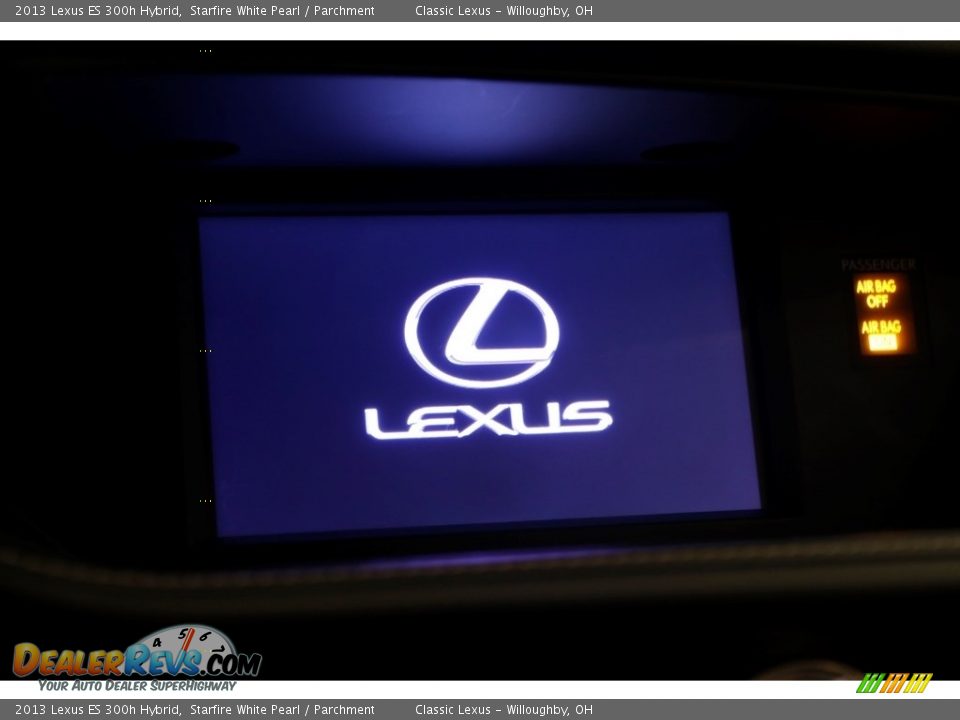 2013 Lexus ES 300h Hybrid Starfire White Pearl / Parchment Photo #10