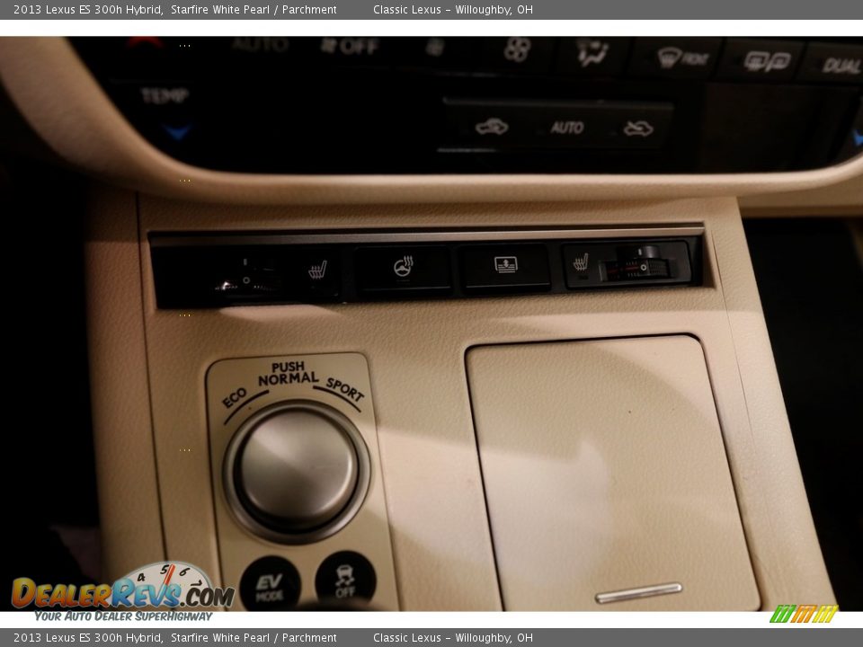 2013 Lexus ES 300h Hybrid Starfire White Pearl / Parchment Photo #18