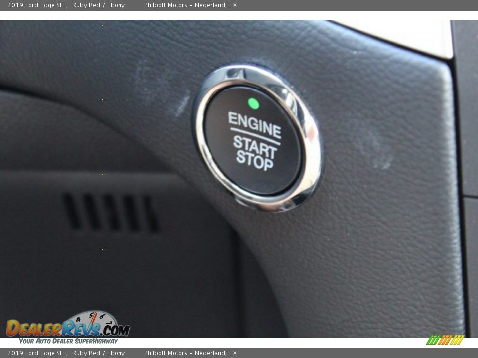 2019 Ford Edge SEL Ruby Red / Ebony Photo #18