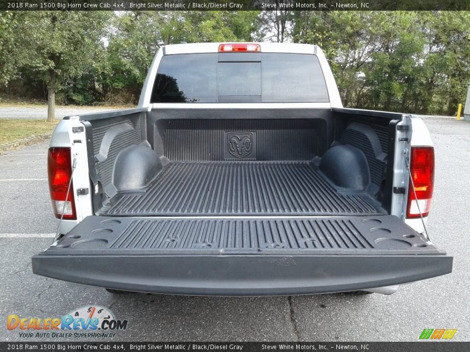 2018 Ram 1500 Big Horn Crew Cab 4x4 Bright Silver Metallic / Black/Diesel Gray Photo #12