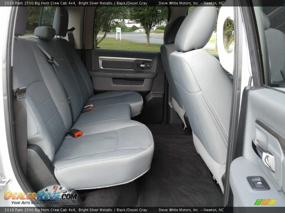 2018 Ram 1500 Big Horn Crew Cab 4x4 Bright Silver Metallic / Black/Diesel Gray Photo #13