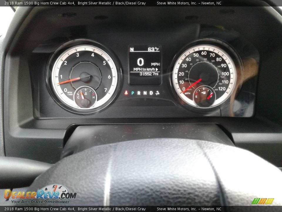 2018 Ram 1500 Big Horn Crew Cab 4x4 Bright Silver Metallic / Black/Diesel Gray Photo #17