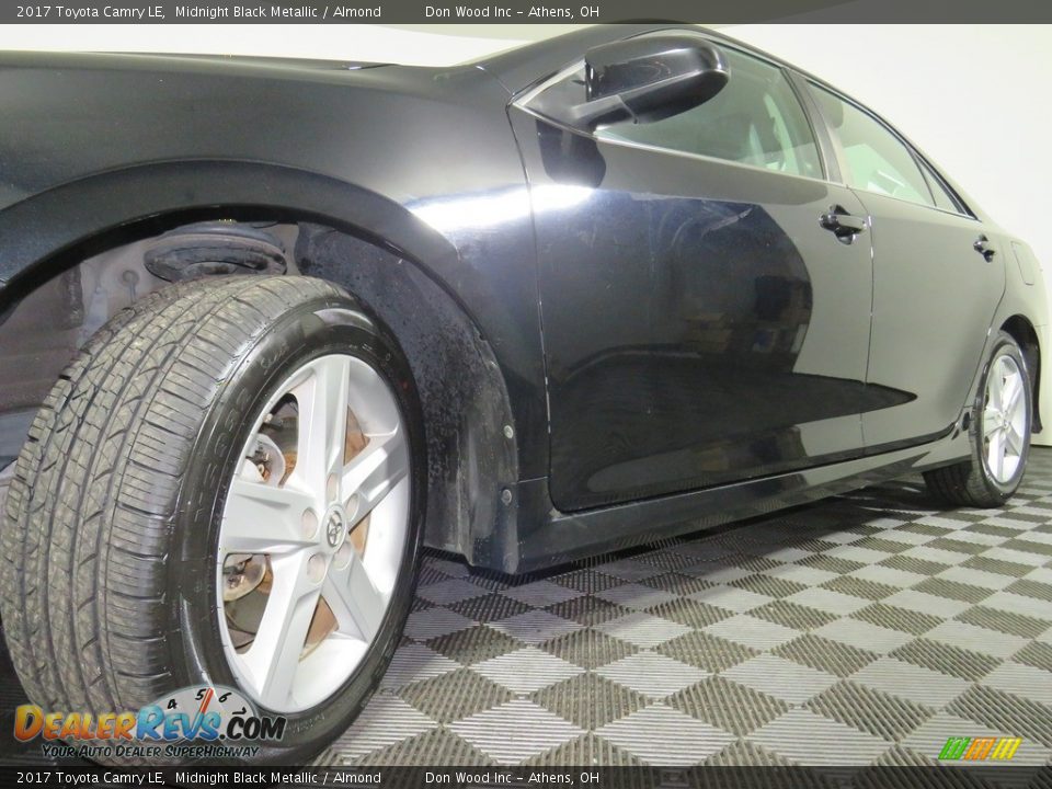 2017 Toyota Camry LE Midnight Black Metallic / Almond Photo #8