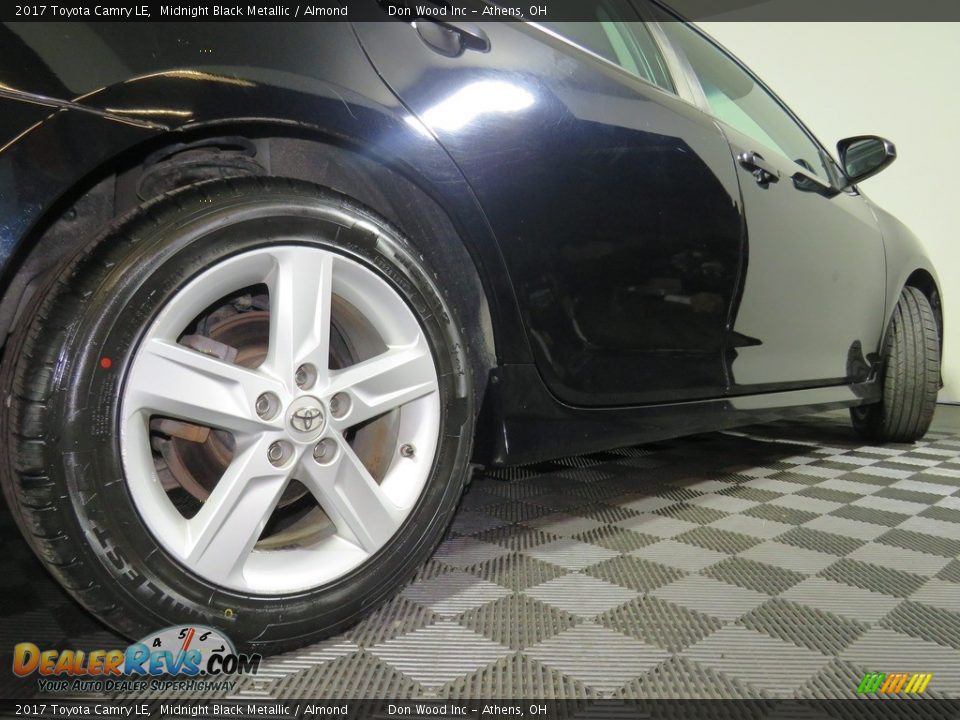 2017 Toyota Camry LE Midnight Black Metallic / Almond Photo #15