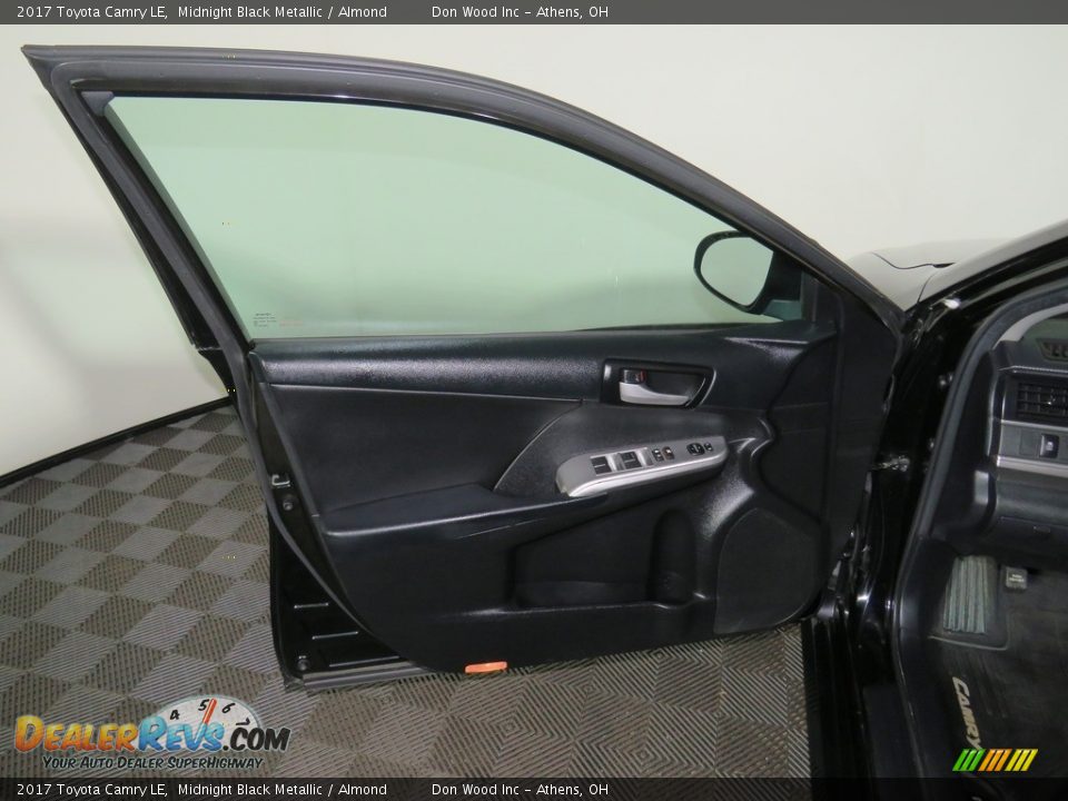 2017 Toyota Camry LE Midnight Black Metallic / Almond Photo #16
