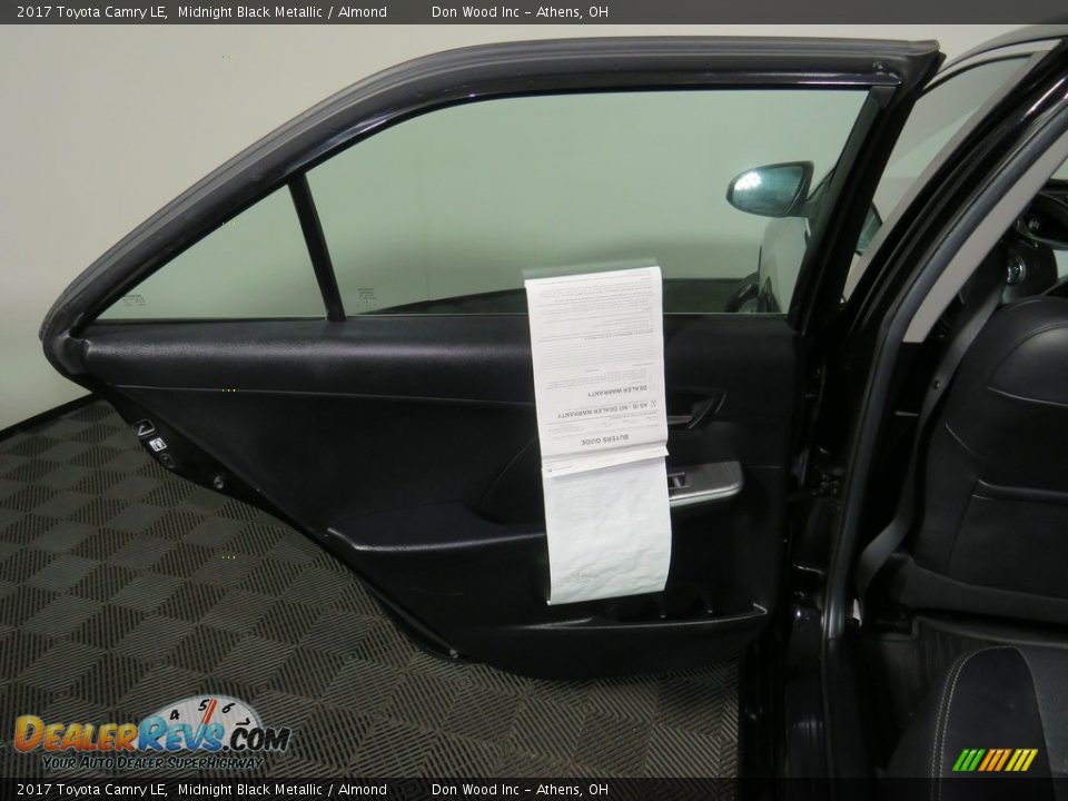 2017 Toyota Camry LE Midnight Black Metallic / Almond Photo #20