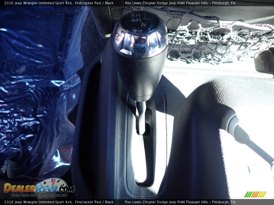 2016 Jeep Wrangler Unlimited Sport 4x4 Firecracker Red / Black Photo #18