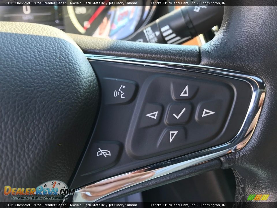 2016 Chevrolet Cruze Premier Sedan Mosaic Black Metallic / Jet Black/Kalahari Photo #16