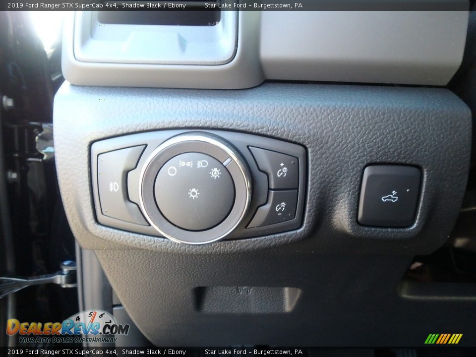 2019 Ford Ranger STX SuperCab 4x4 Shadow Black / Ebony Photo #16