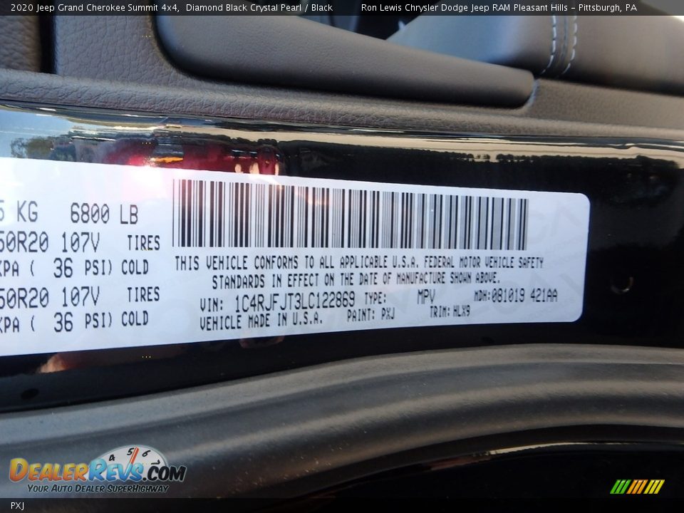 Jeep Color Code PXJ Diamond Black Crystal Pearl