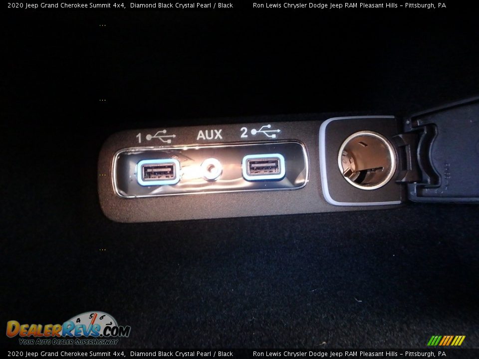 2020 Jeep Grand Cherokee Summit 4x4 Diamond Black Crystal Pearl / Black Photo #20