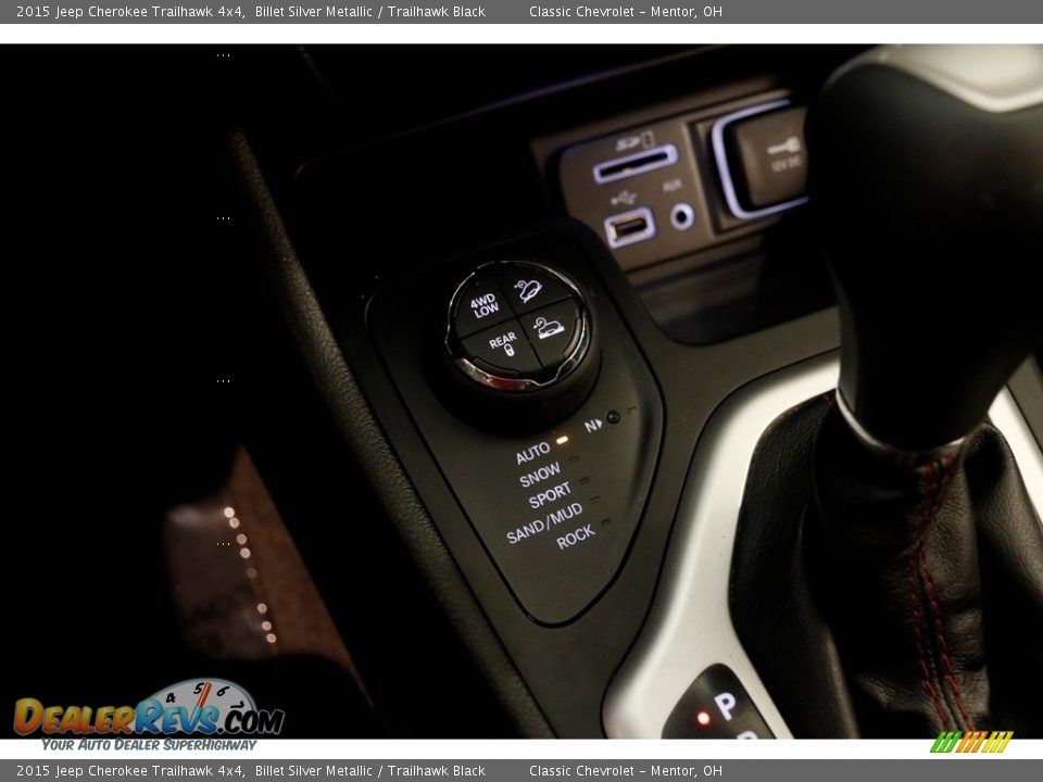 2015 Jeep Cherokee Trailhawk 4x4 Billet Silver Metallic / Trailhawk Black Photo #16