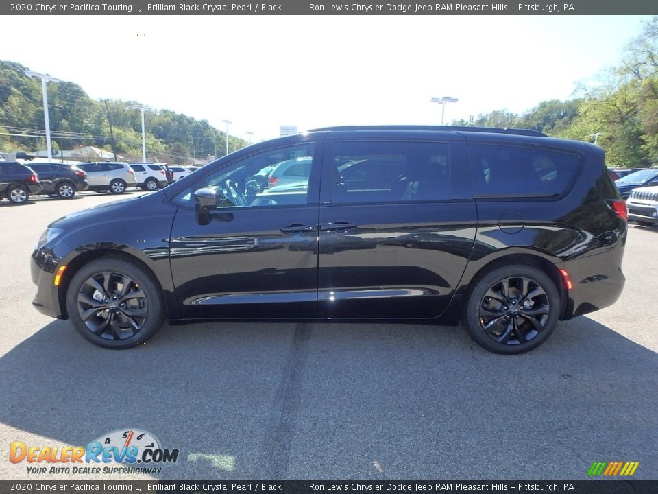 2020 Chrysler Pacifica Touring L Brilliant Black Crystal Pearl / Black Photo #2