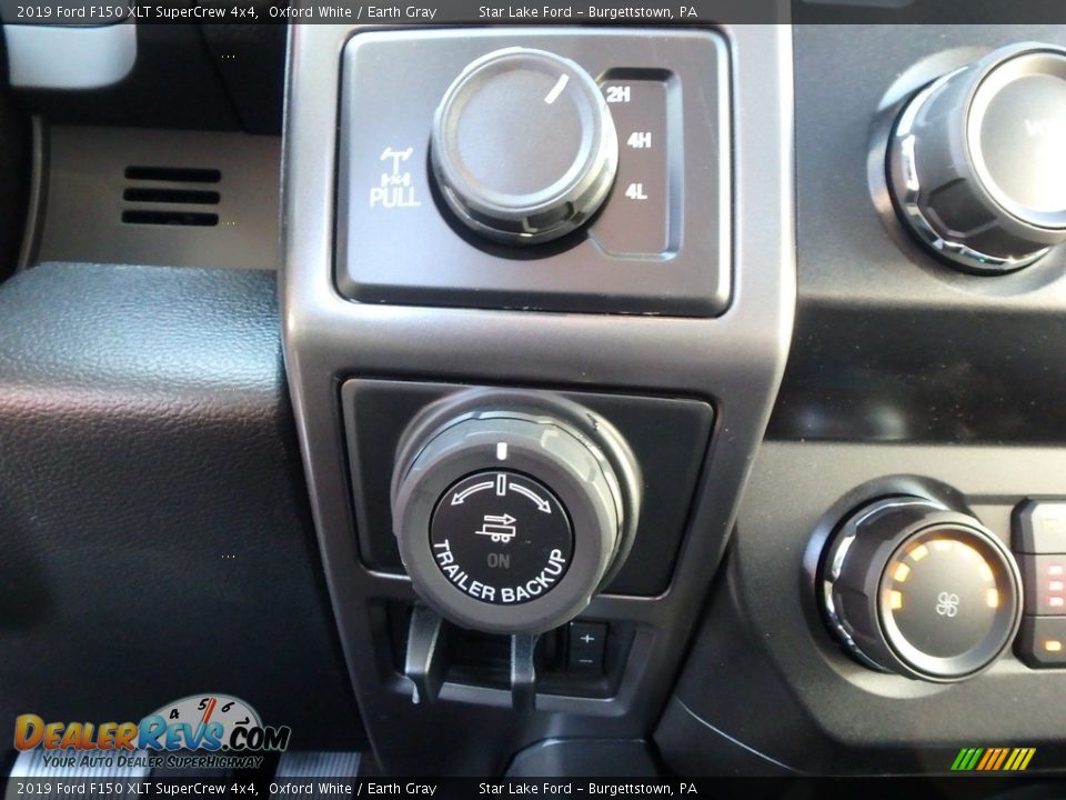 2019 Ford F150 XLT SuperCrew 4x4 Oxford White / Earth Gray Photo #18