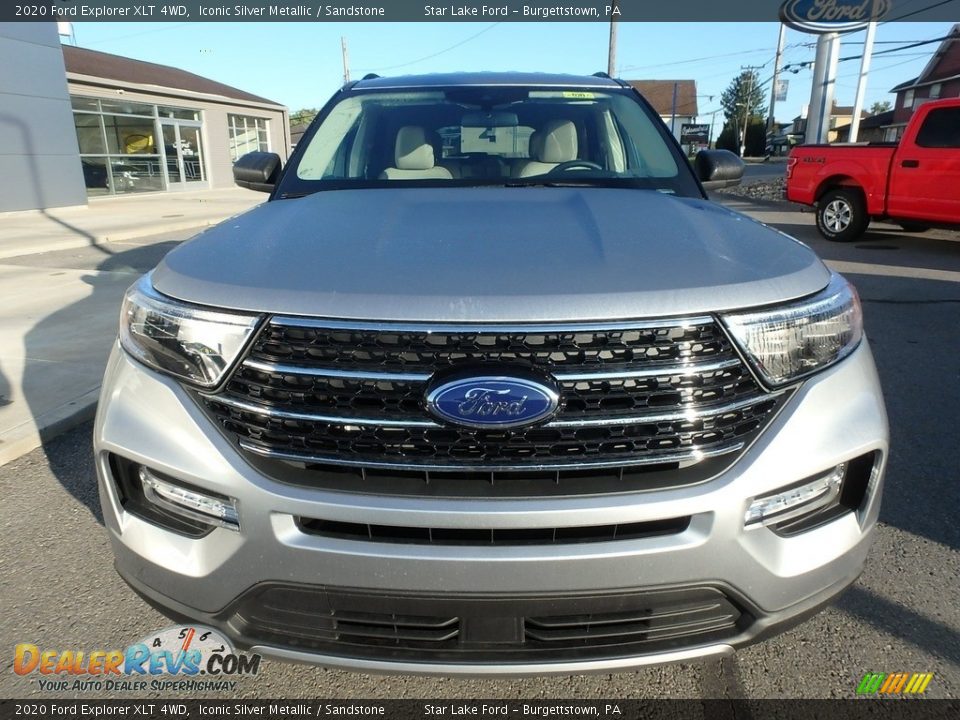 2020 Ford Explorer XLT 4WD Iconic Silver Metallic / Sandstone Photo #2