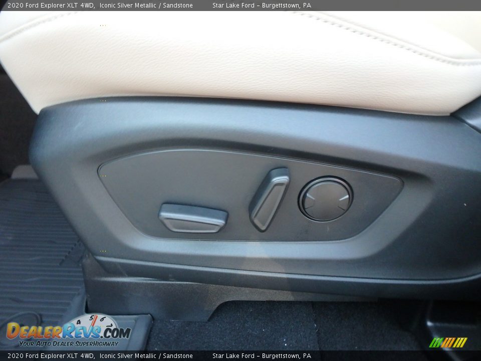 2020 Ford Explorer XLT 4WD Iconic Silver Metallic / Sandstone Photo #12