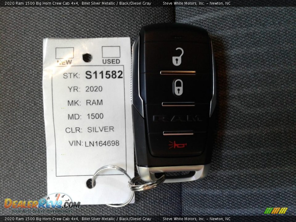 2020 Ram 1500 Big Horn Crew Cab 4x4 Billet Silver Metallic / Black/Diesel Gray Photo #25