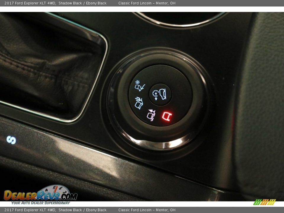 2017 Ford Explorer XLT 4WD Shadow Black / Ebony Black Photo #17
