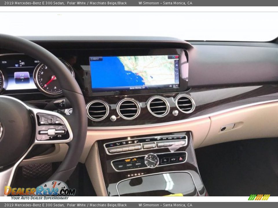 2019 Mercedes-Benz E 300 Sedan Polar White / Macchiato Beige/Black Photo #6