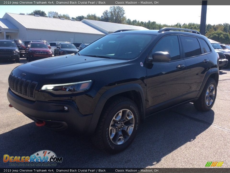 2019 Jeep Cherokee Trailhawk 4x4 Diamond Black Crystal Pearl / Black Photo #5