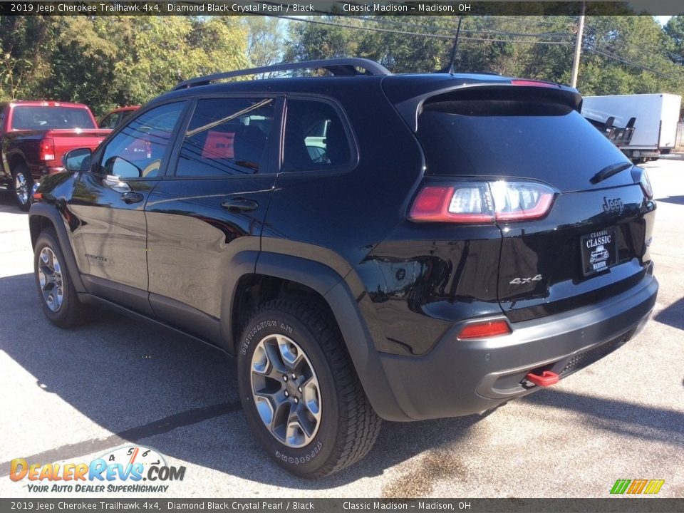 2019 Jeep Cherokee Trailhawk 4x4 Diamond Black Crystal Pearl / Black Photo #7