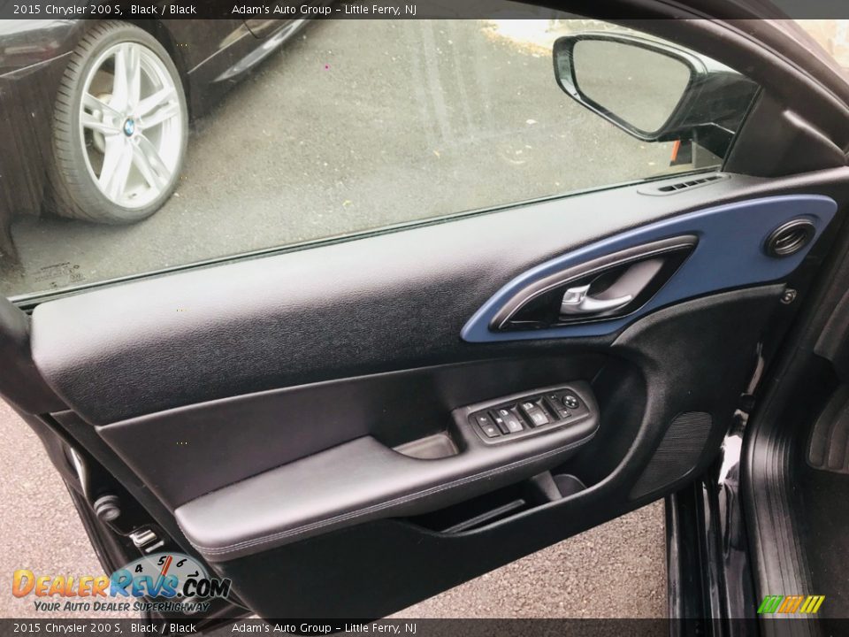 2015 Chrysler 200 S Black / Black Photo #6
