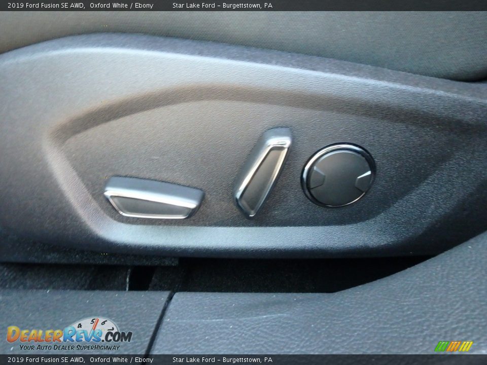 2019 Ford Fusion SE AWD Oxford White / Ebony Photo #11