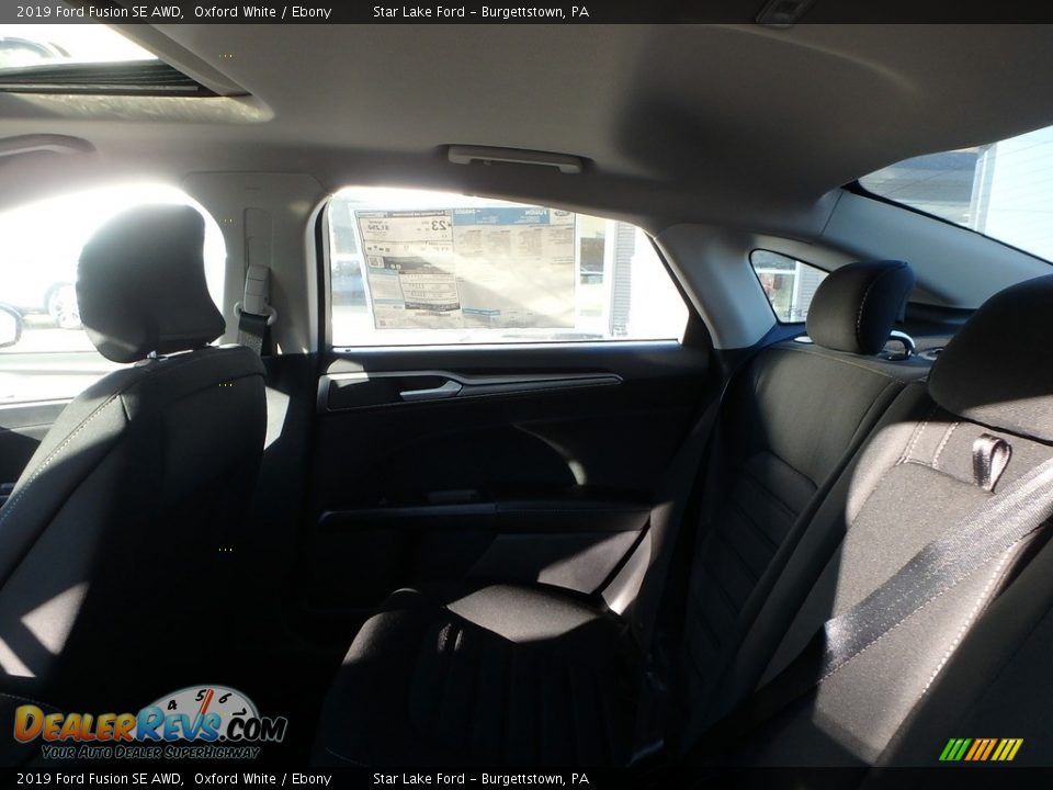 2019 Ford Fusion SE AWD Oxford White / Ebony Photo #14