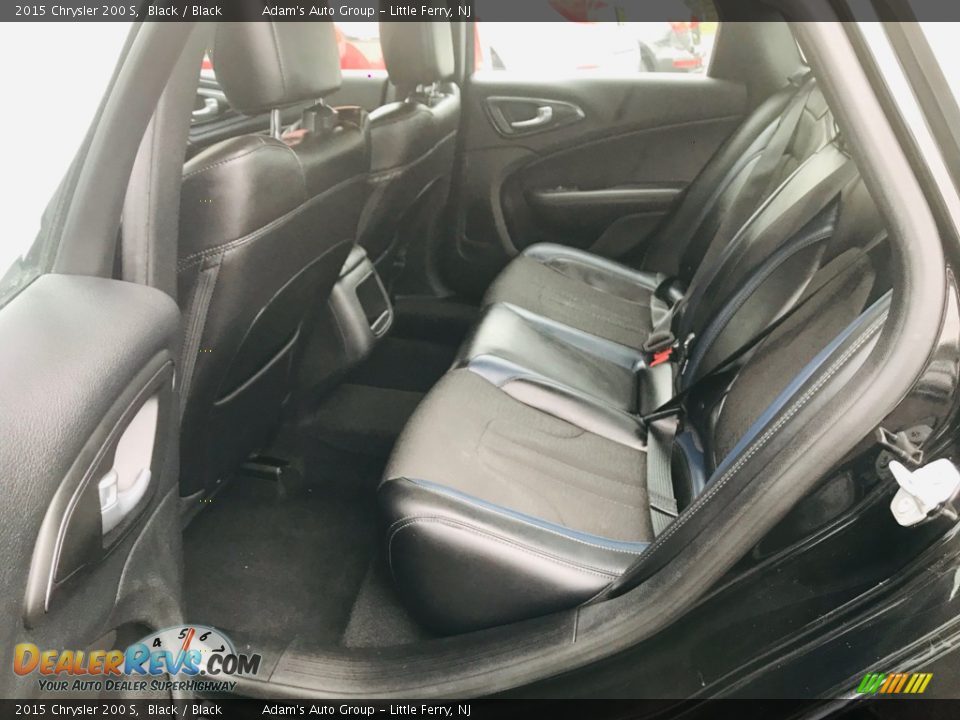2015 Chrysler 200 S Black / Black Photo #12