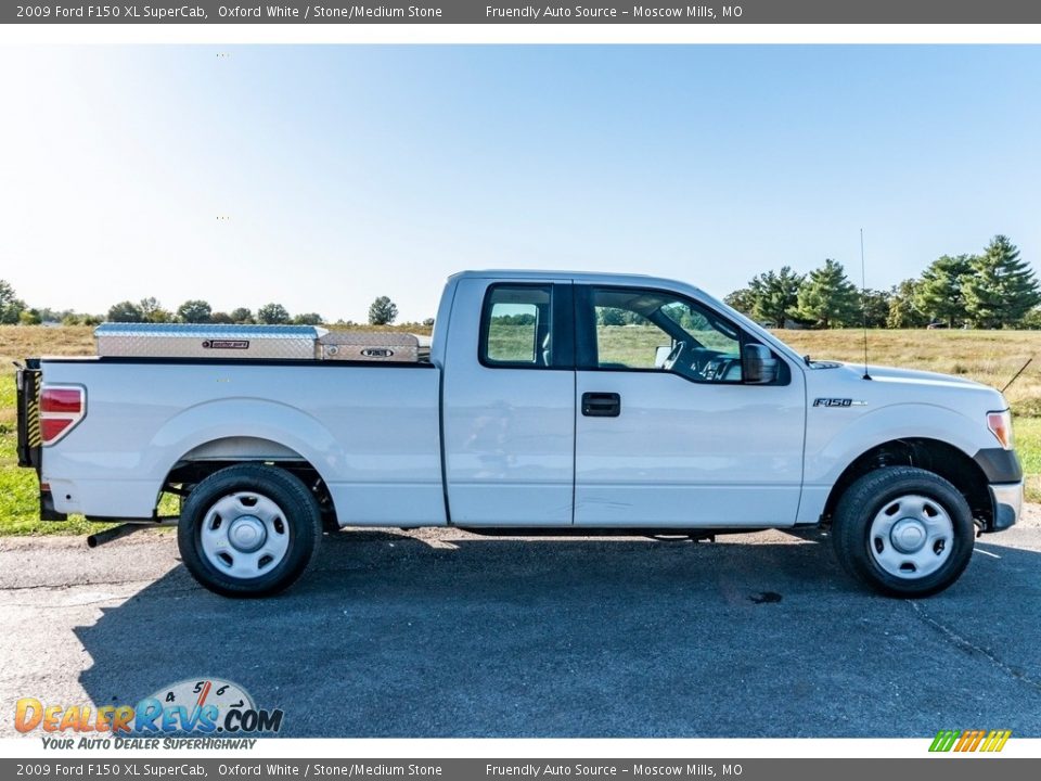2009 Ford F150 XL SuperCab Oxford White / Stone/Medium Stone Photo #3