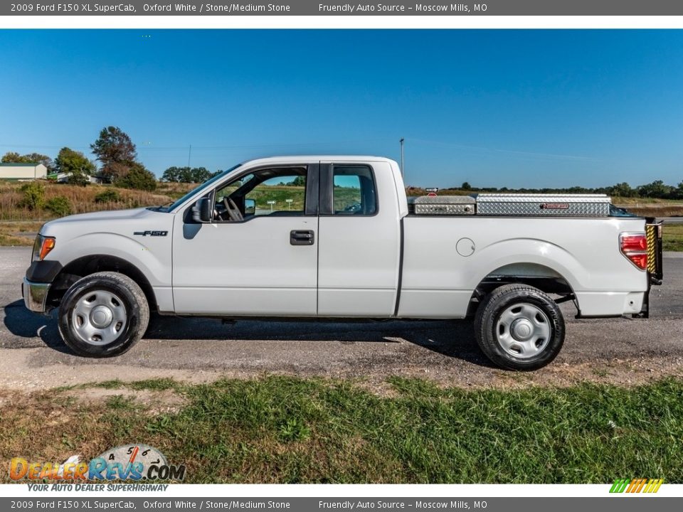 2009 Ford F150 XL SuperCab Oxford White / Stone/Medium Stone Photo #7
