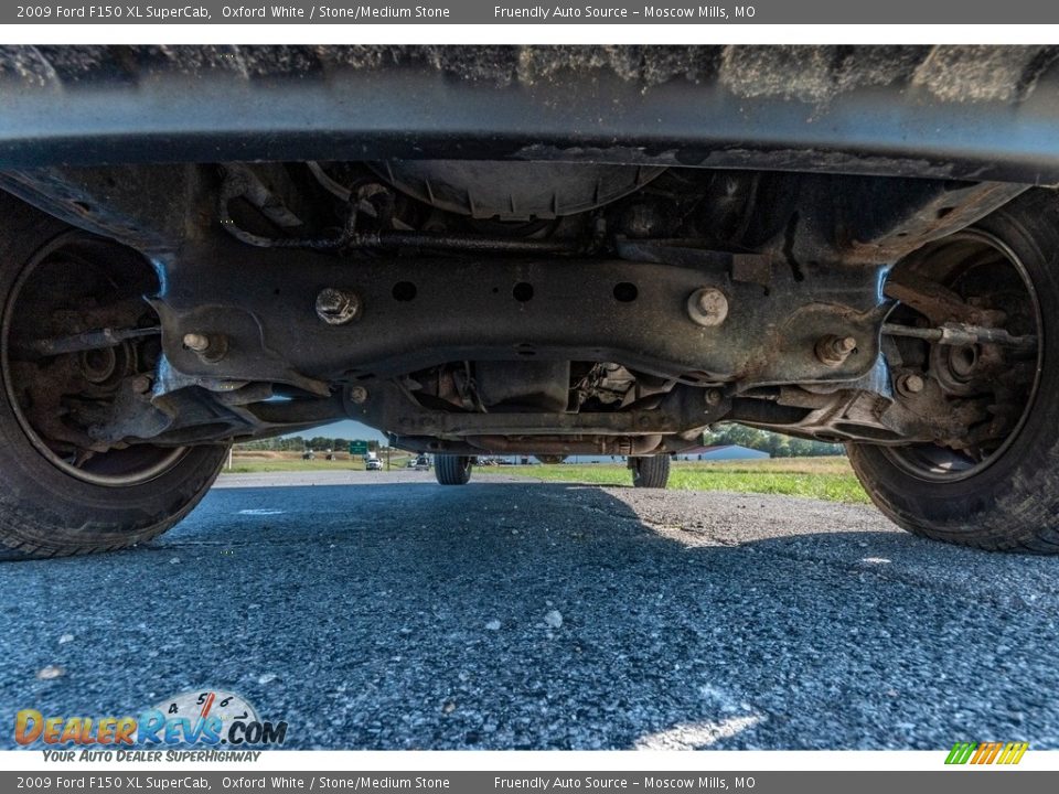 2009 Ford F150 XL SuperCab Oxford White / Stone/Medium Stone Photo #10