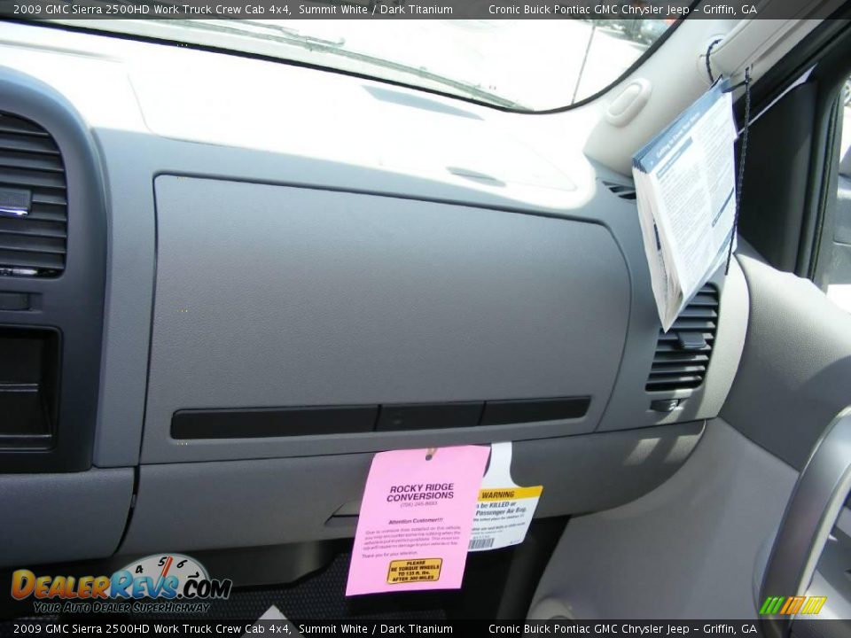 2009 GMC Sierra 2500HD Work Truck Crew Cab 4x4 Summit White / Dark Titanium Photo #25