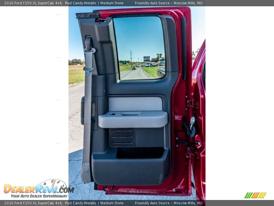 2010 Ford F150 XL SuperCab 4x4 Red Candy Metallic / Medium Stone Photo #30