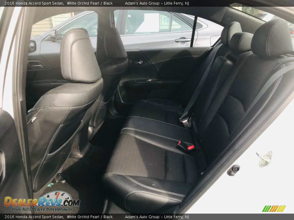 2016 Honda Accord Sport Sedan White Orchid Pearl / Black Photo #11