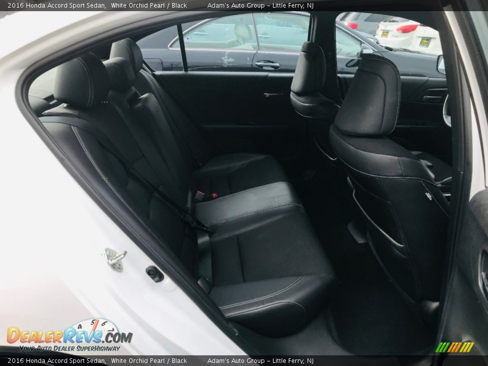 2016 Honda Accord Sport Sedan White Orchid Pearl / Black Photo #15