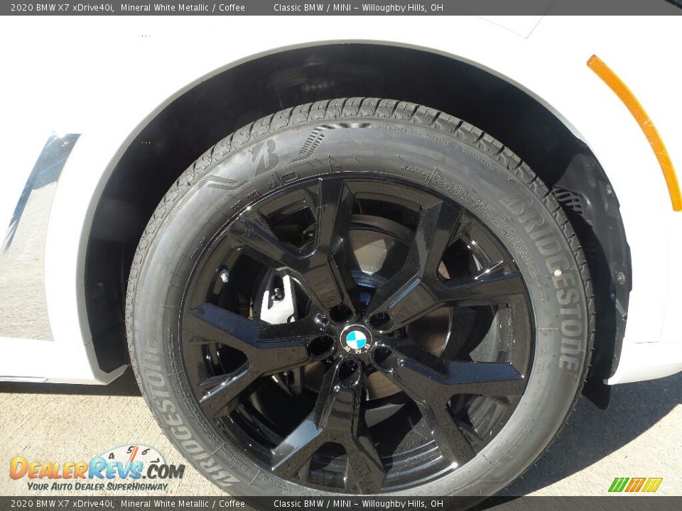 2020 BMW X7 xDrive40i Mineral White Metallic / Coffee Photo #2