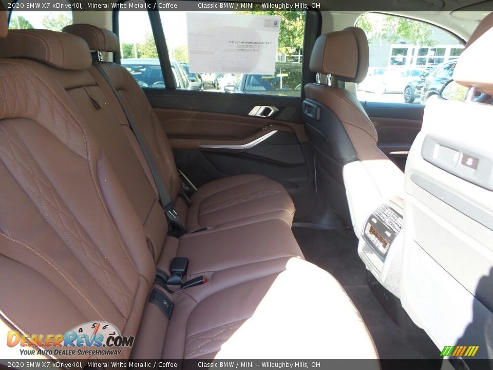 2020 BMW X7 xDrive40i Mineral White Metallic / Coffee Photo #4