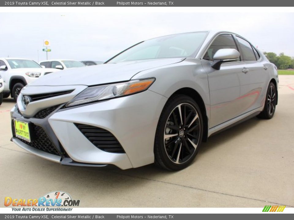 2019 Toyota Camry XSE Celestial Silver Metallic / Black Photo #4