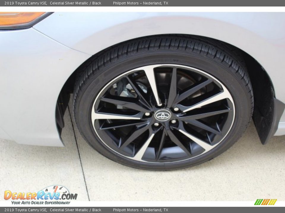 2019 Toyota Camry XSE Celestial Silver Metallic / Black Photo #5